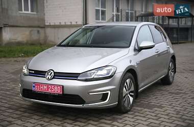 Volkswagen e-Golf  2017