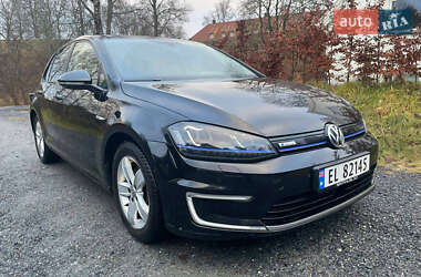 Volkswagen e-Golf  2016