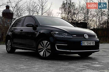 Volkswagen e-Golf  2020