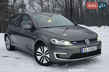 Volkswagen e-Golf  2017