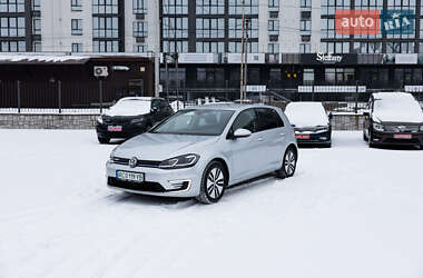 Volkswagen e-Golf  2019