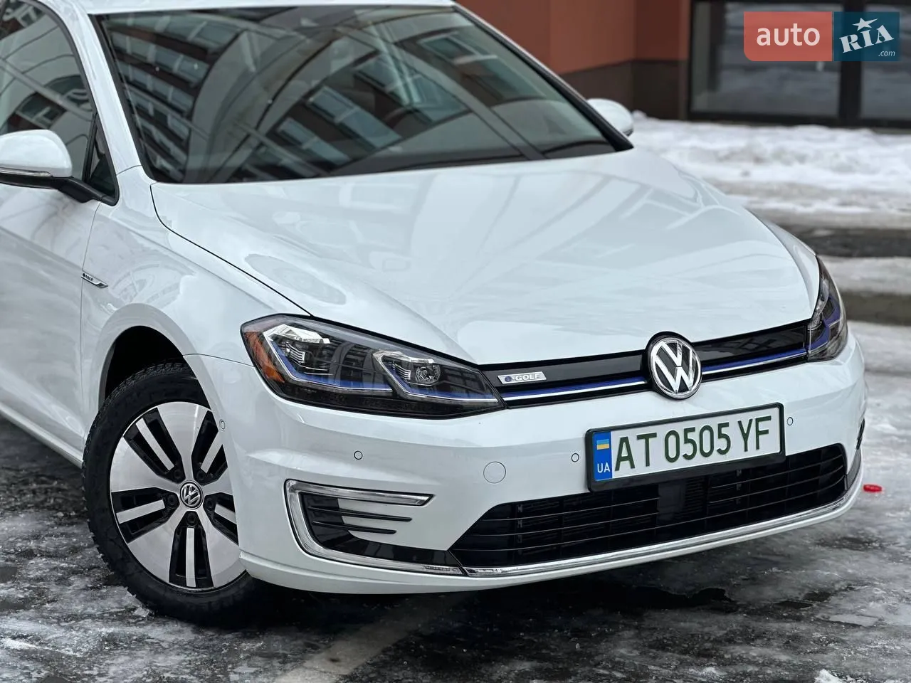 2019 Volkswagen Golf - мініатюра 2
