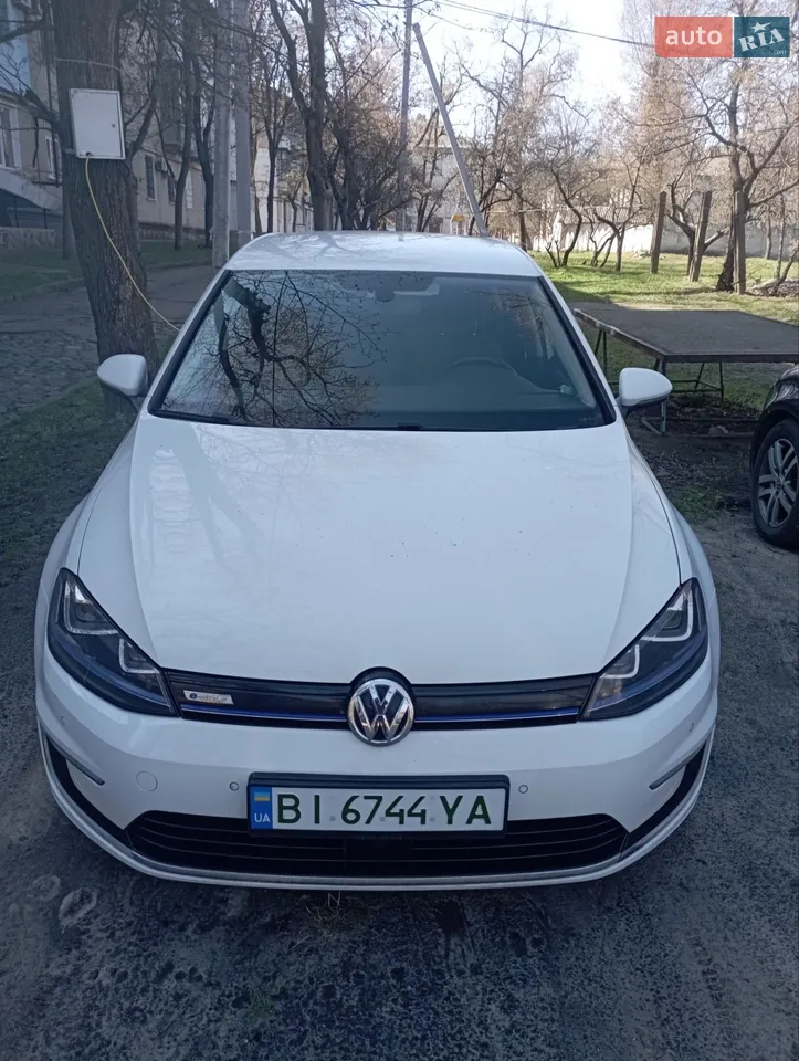 2014 Volkswagen Golf - мініатюра 3