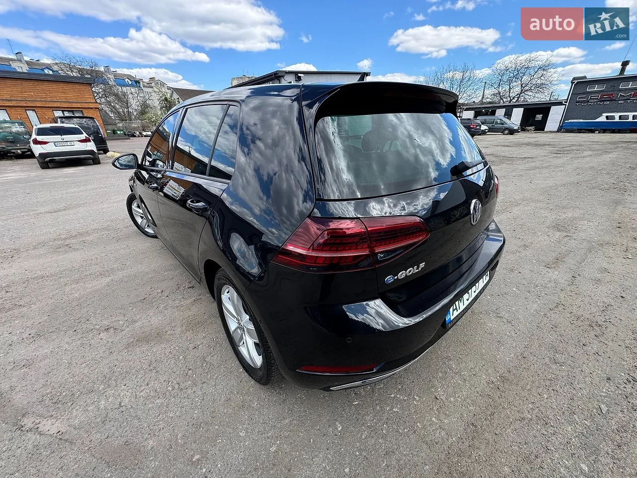 2017 Volkswagen Golf - мініатюра 2