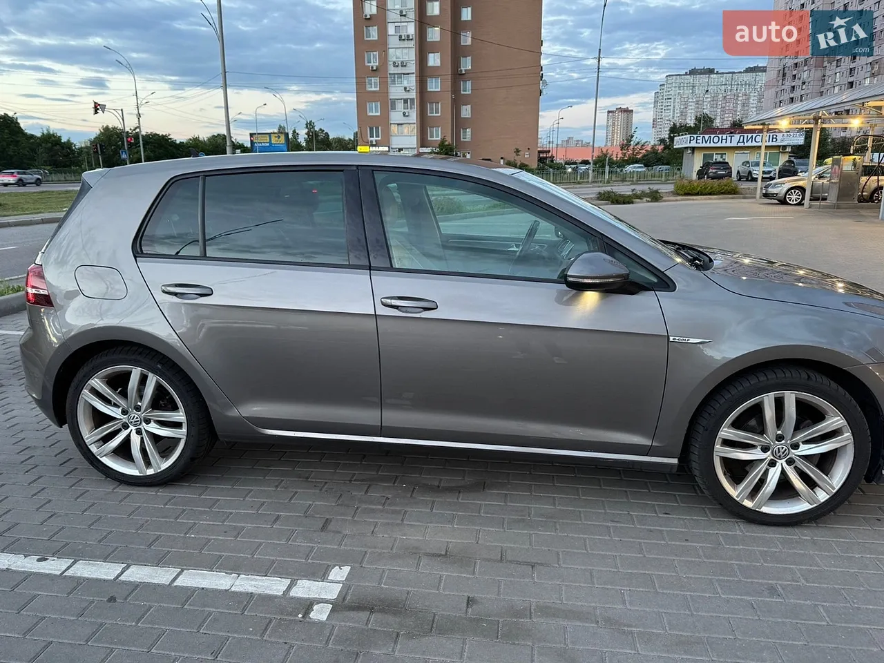 2014 Volkswagen Golf - мініатюра 5