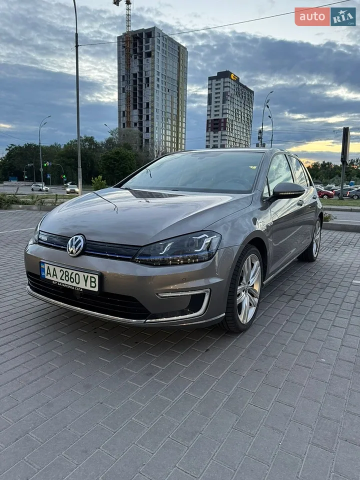 2014 Volkswagen Golf - мініатюра 3
