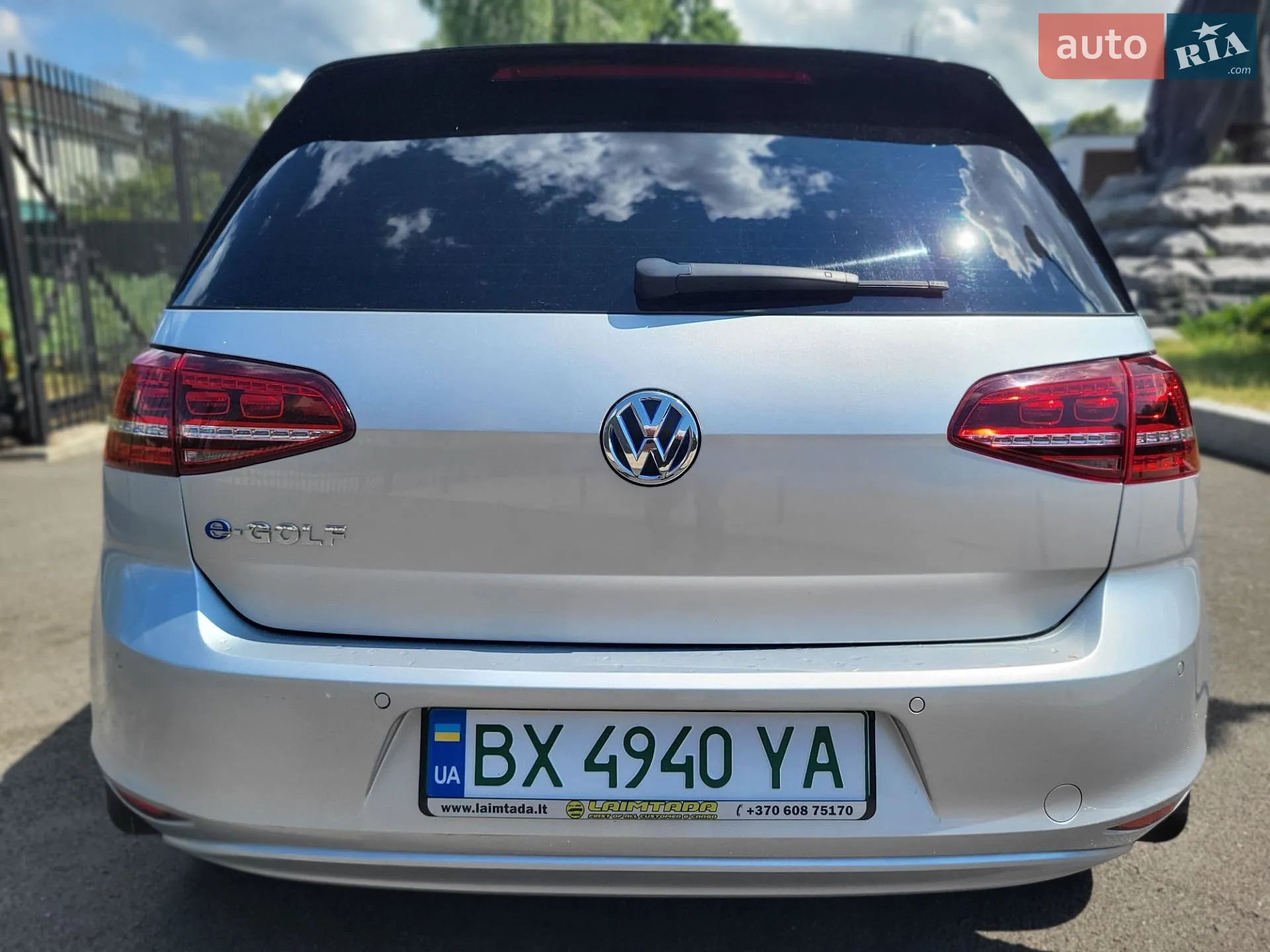 Volkswagen e-Golf 2015 VIN WVWZZZAUZGW902630 фото оголошення 12 з 68