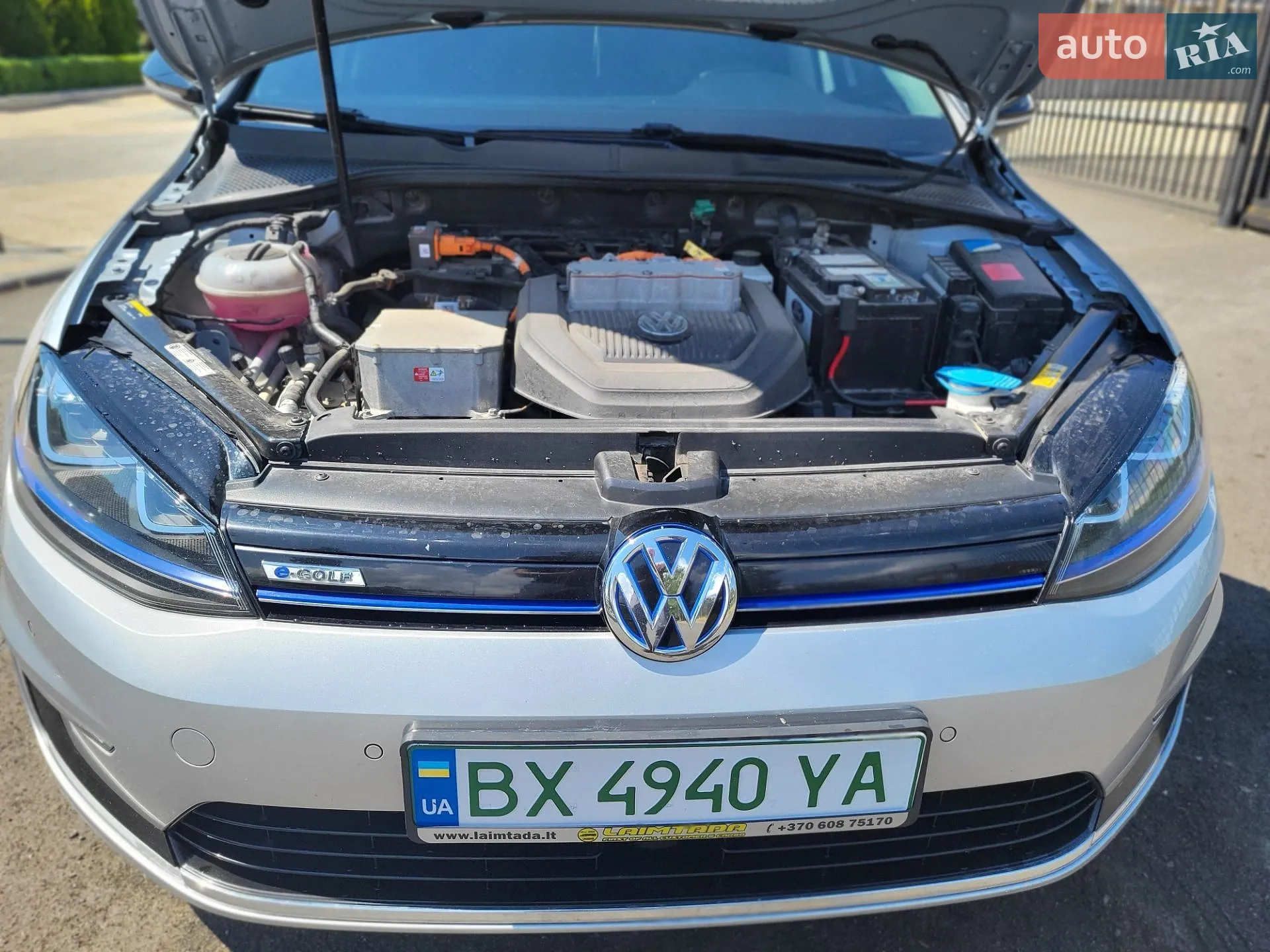 Volkswagen e-Golf 2015 VIN WVWZZZAUZGW902630 фото оголошення 15 з 68
