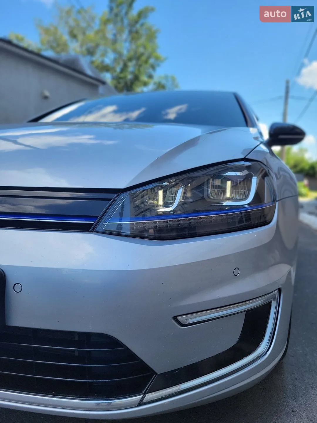 Volkswagen e-Golf 2015 VIN WVWZZZAUZGW902630 фото оголошення 41 з 68