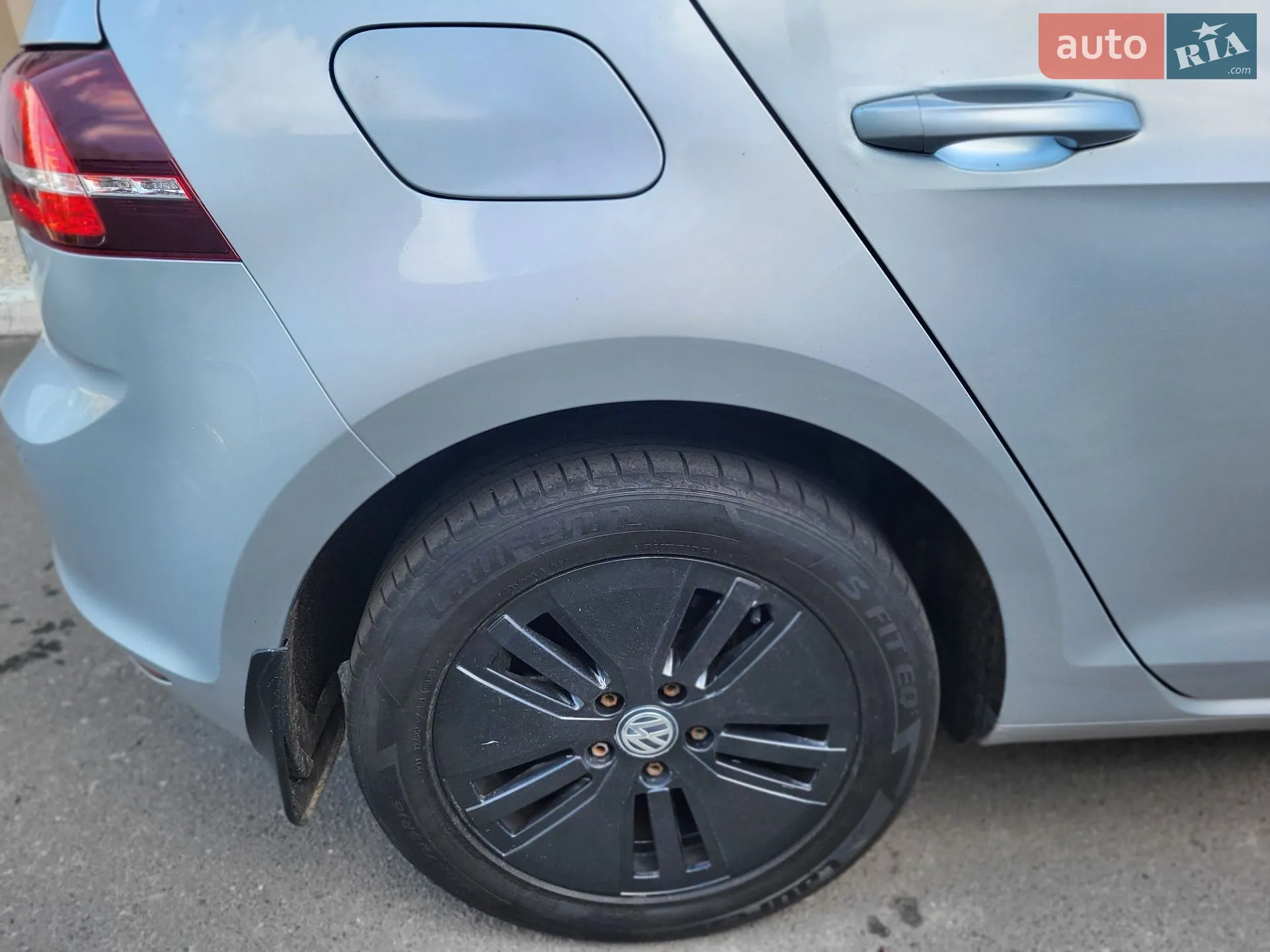 Volkswagen e-Golf 2015 VIN WVWZZZAUZGW902630 фото оголошення 44 з 68