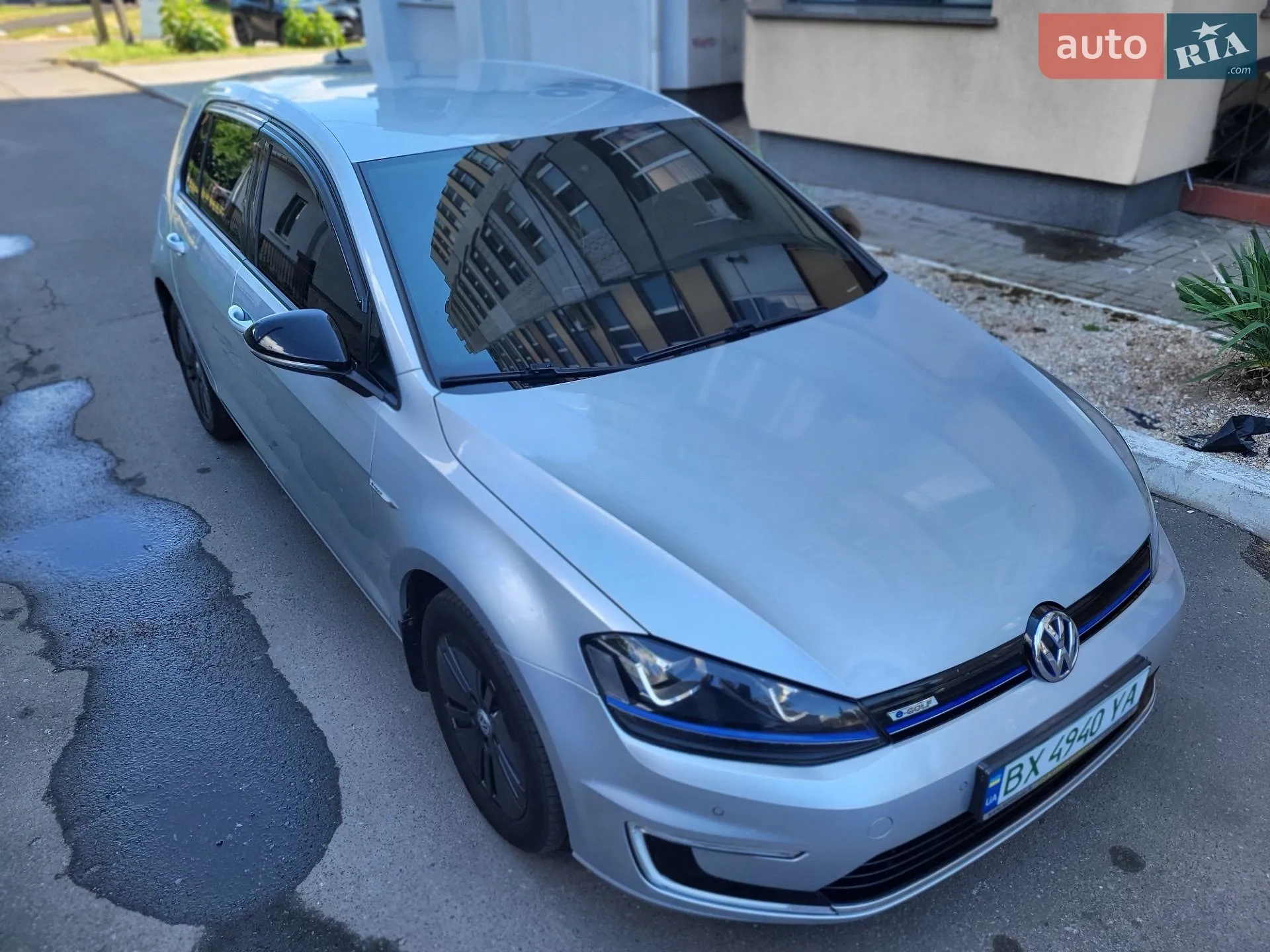 Volkswagen e-Golf 2015 VIN WVWZZZAUZGW902630 фото оголошення 56 з 68
