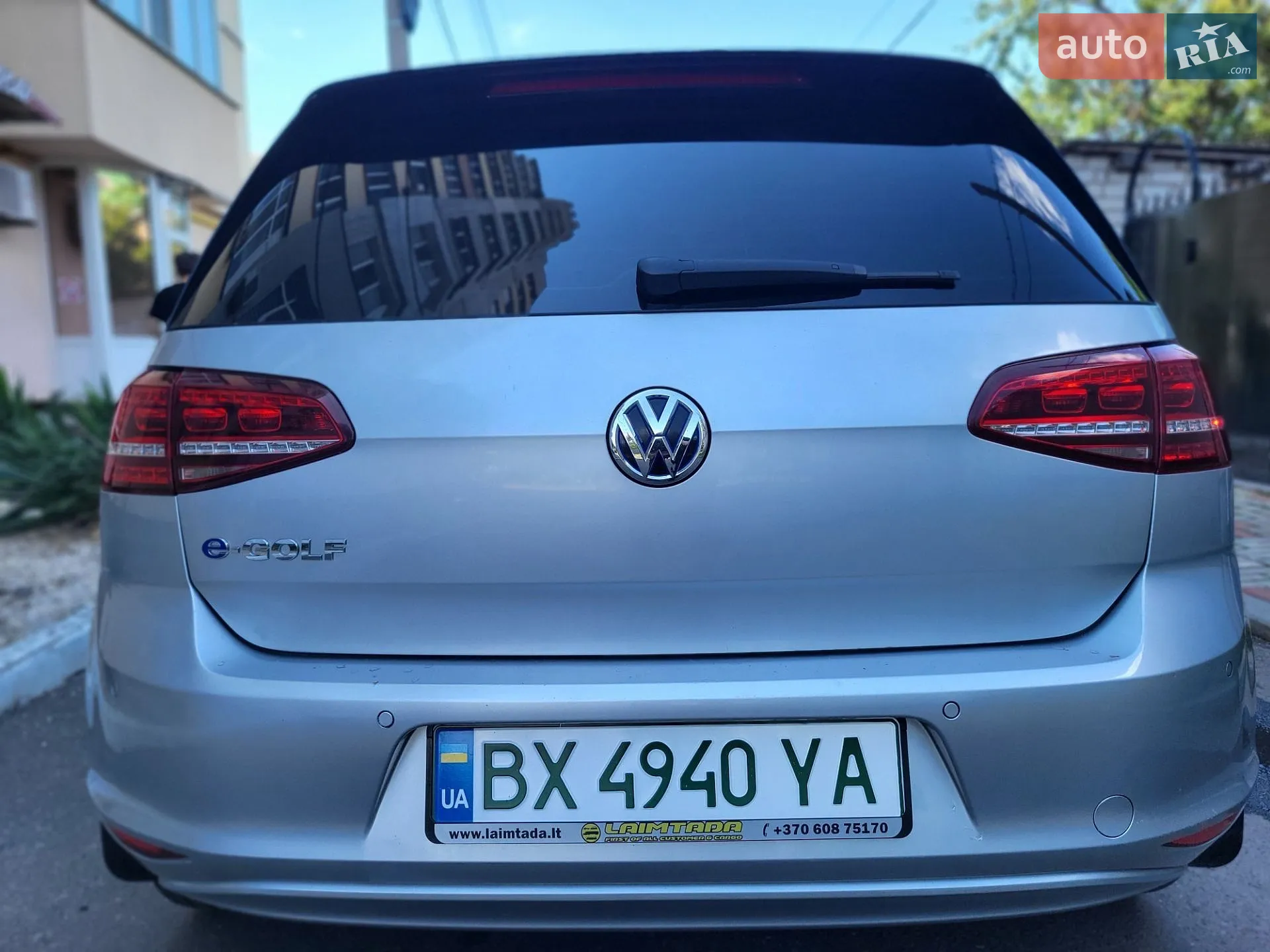 Volkswagen e-Golf 2015 VIN WVWZZZAUZGW902630 фото оголошення 63 з 68