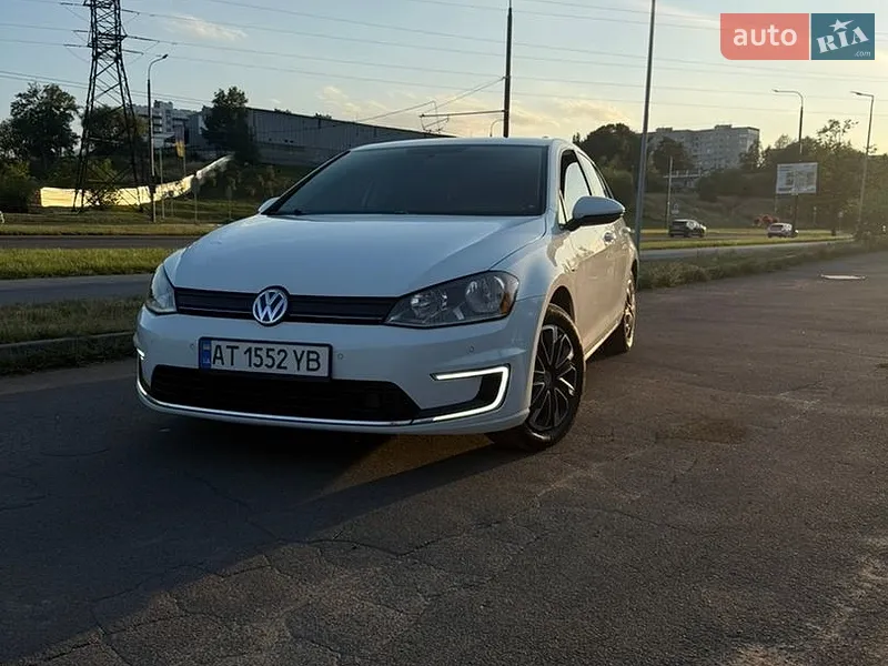 Volkswagen e-Golf
