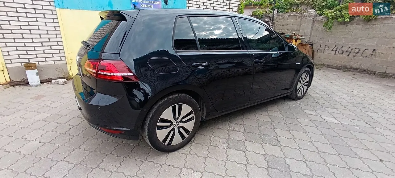 2016 Volkswagen Golf - мініатюра 4