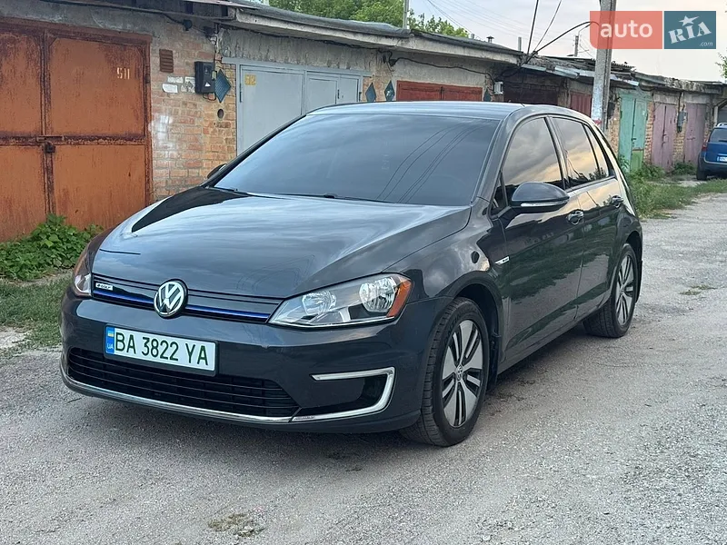 Volkswagen e-Golf
