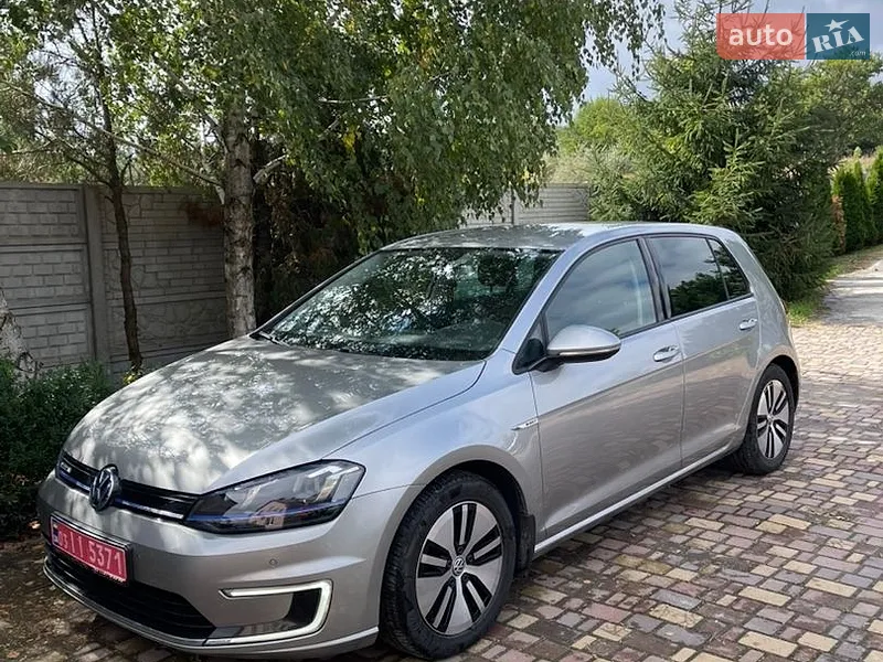 Volkswagen e-Golf 2014