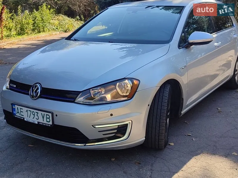 Volkswagen e-Golf