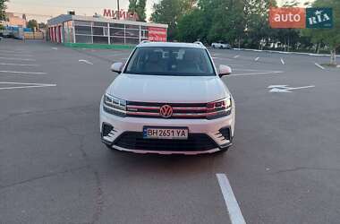 Volkswagen E-Tharu  2020