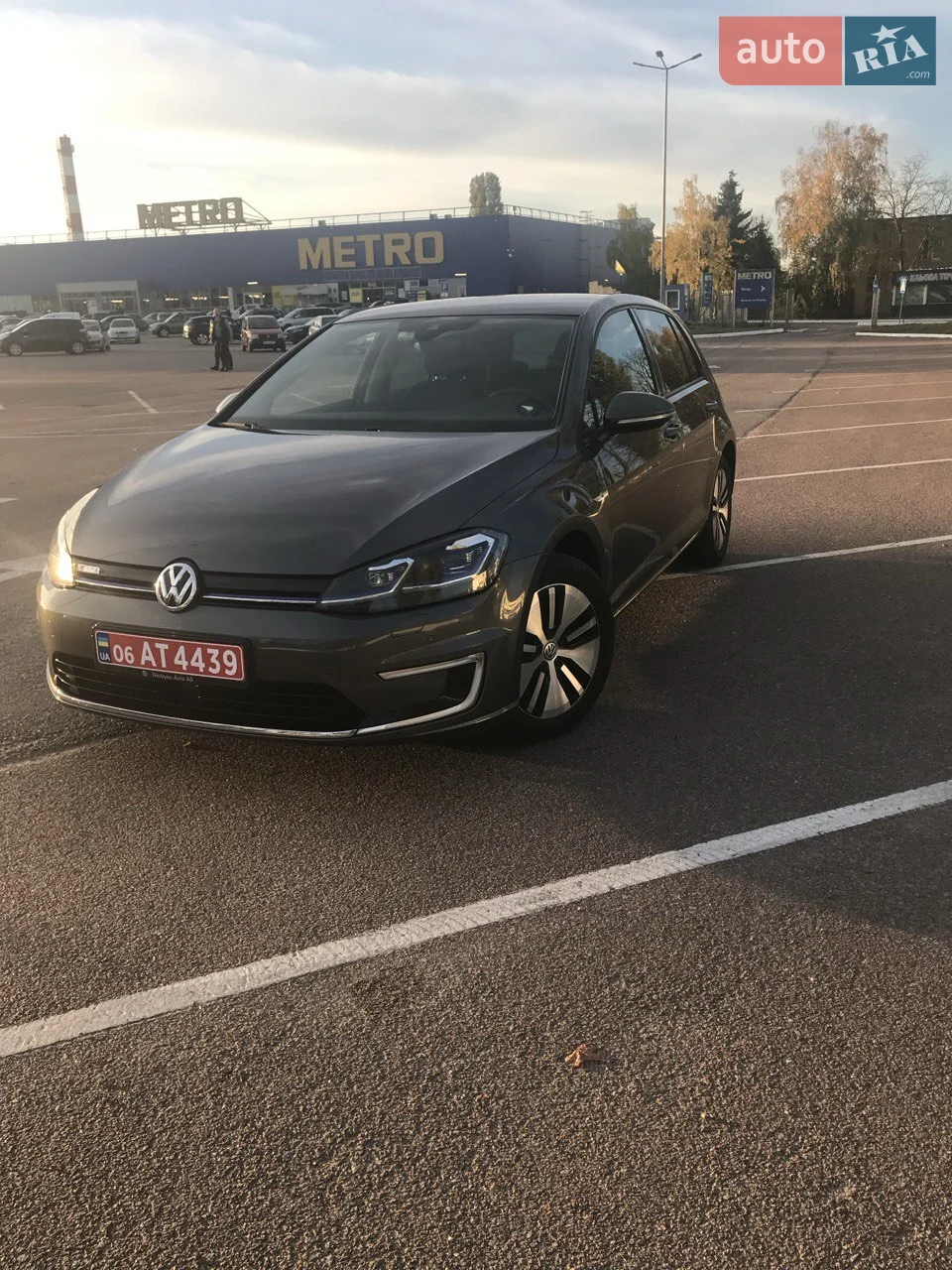 2018 Volkswagen Golf - фото 1