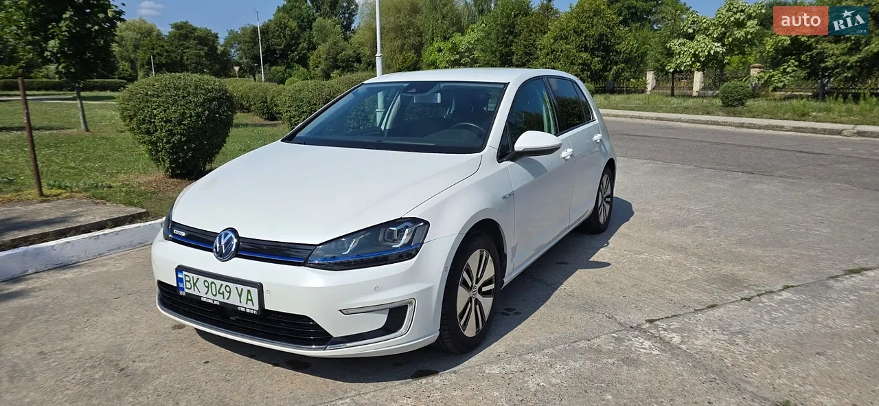 2015 Volkswagen Golf - фото 1