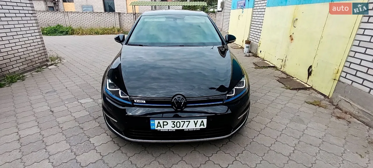 2016 Volkswagen Golf - фото 1