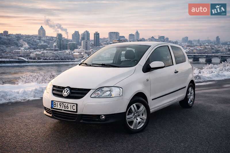 Хетчбек Volkswagen Fox