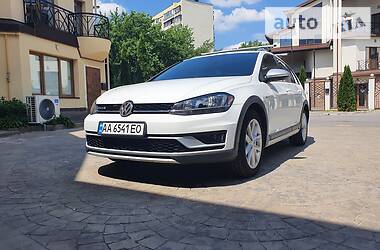 Volkswagen Golf Alltrack  2017