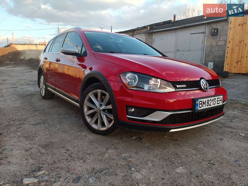 Універсал Volkswagen Golf Alltrack