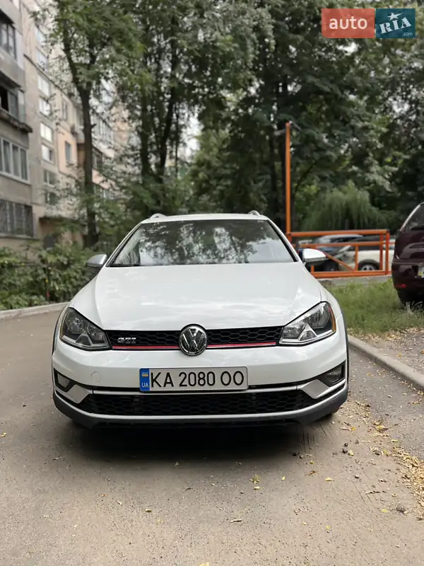 Volkswagen Golf Alltrack