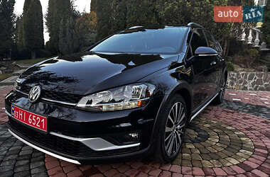 Volkswagen Golf Alltrack  2019