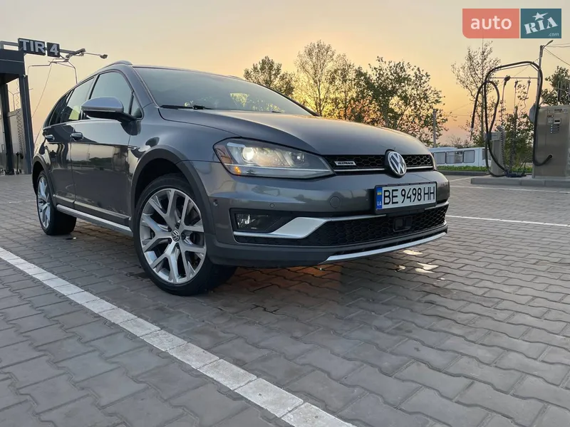 Volkswagen Golf Alltrack