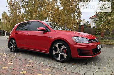 Volkswagen Golf GTI  2016