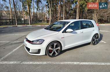 Volkswagen Golf GTI 2016