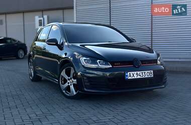 Volkswagen Golf GTI  2014