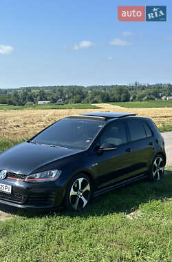 Volkswagen Golf GTI  2014