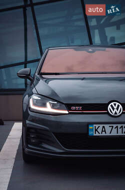 Volkswagen Golf GTI  2019