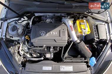 Volkswagen Golf GTI  2016