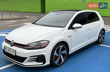 Volkswagen Golf GTI  2020
