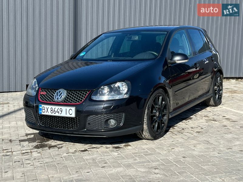 Volkswagen Golf GTI