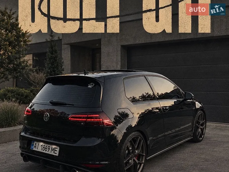 Volkswagen Golf GTI