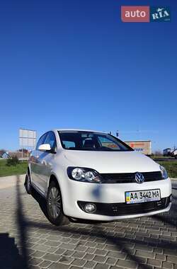 Volkswagen Golf Plus  2012