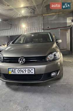 Volkswagen Golf Plus  2010
