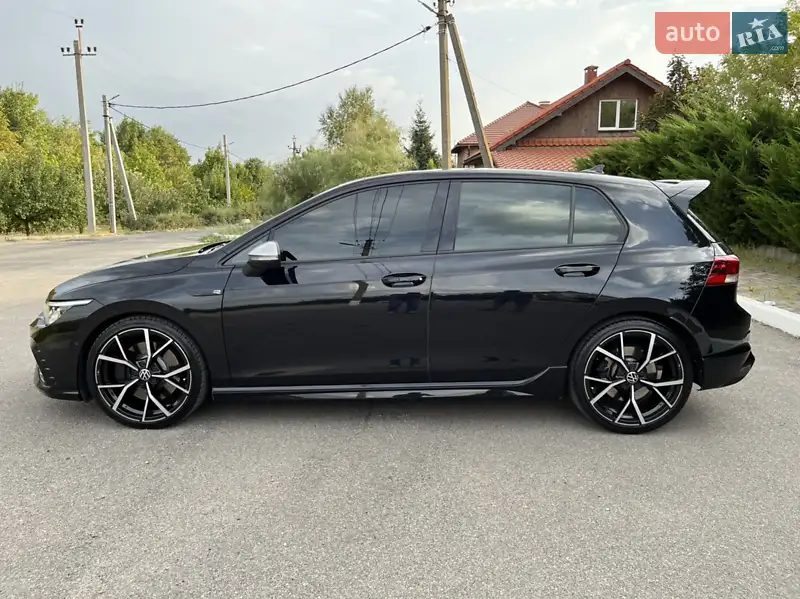 Volkswagen Golf R