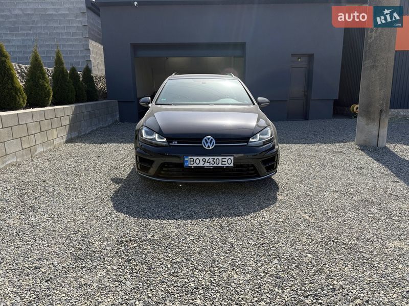 Универсал Volkswagen Golf R