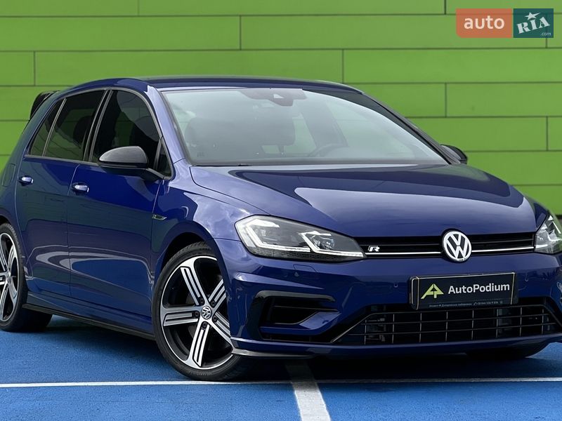 Volkswagen Golf R
