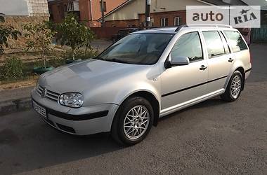 Volkswagen Golf  2000