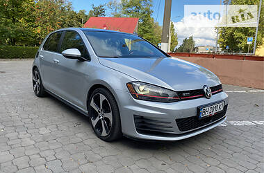 Volkswagen Golf GTI 2014