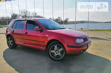 Volkswagen Golf  2002