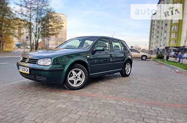 Volkswagen Golf 1.6 8v 1999