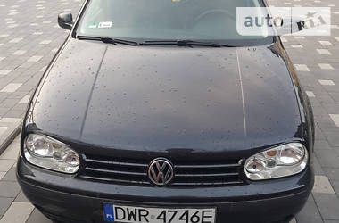 Volkswagen Golf  2000